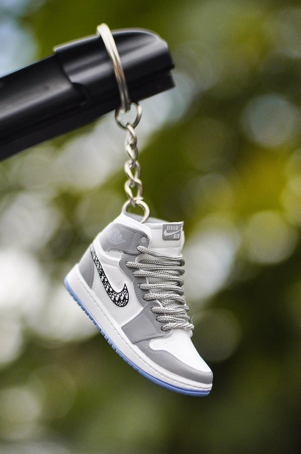 3D Sneaker keychain Dior high - Image 2