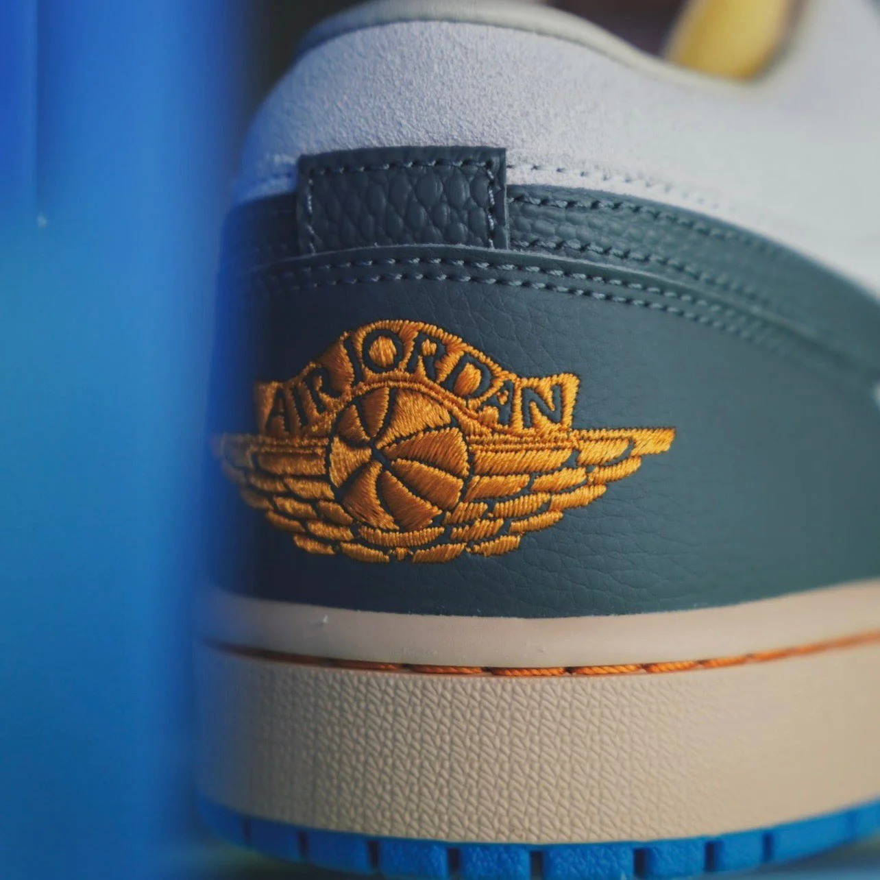 Air Jordan 1 Low 'Tokyo' - Image 6