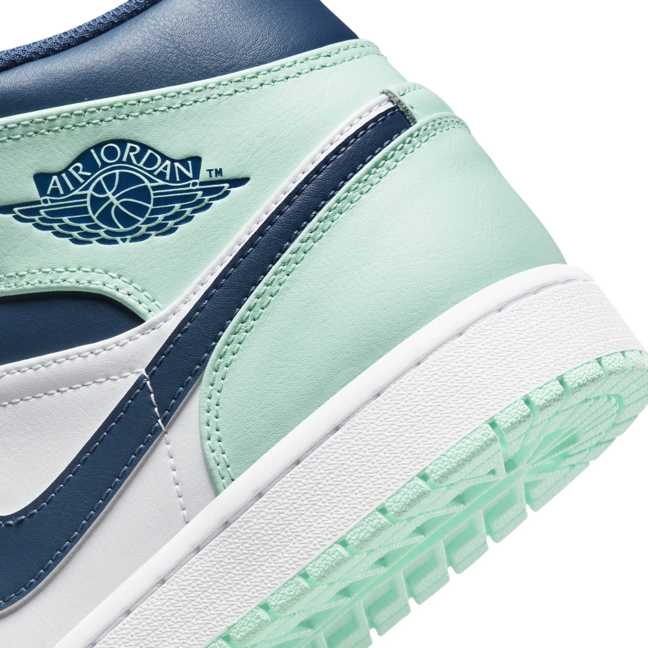 Air Jordan 1 Mid Mystic Navy Sale - Image 4