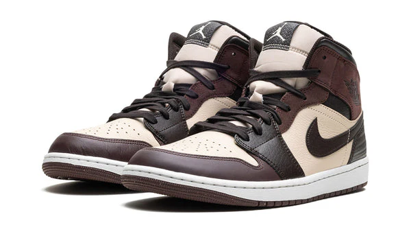 Air Jordan 1 Mid Se Paris Ymca - Image 3