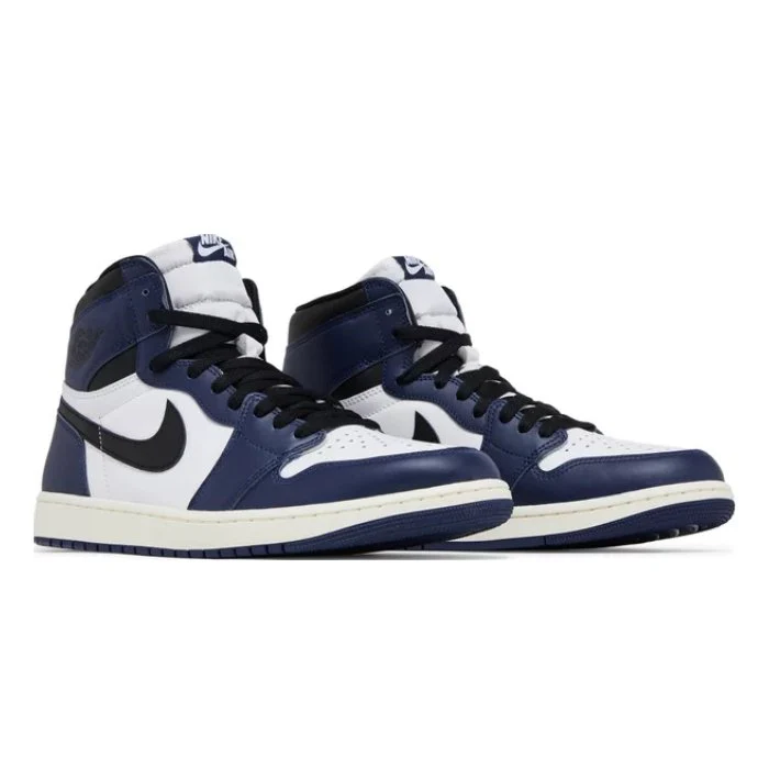 Air Jordan 1 Retro High OG Midnight Navy - Image 2