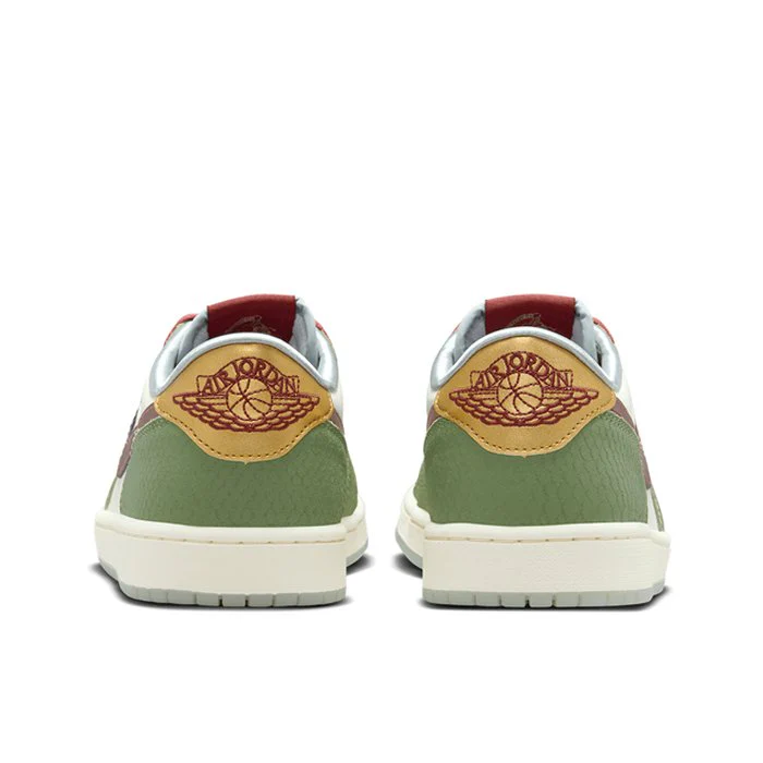 Air Jordan 1 Retro Low OG Year of the Dragon - Image 3