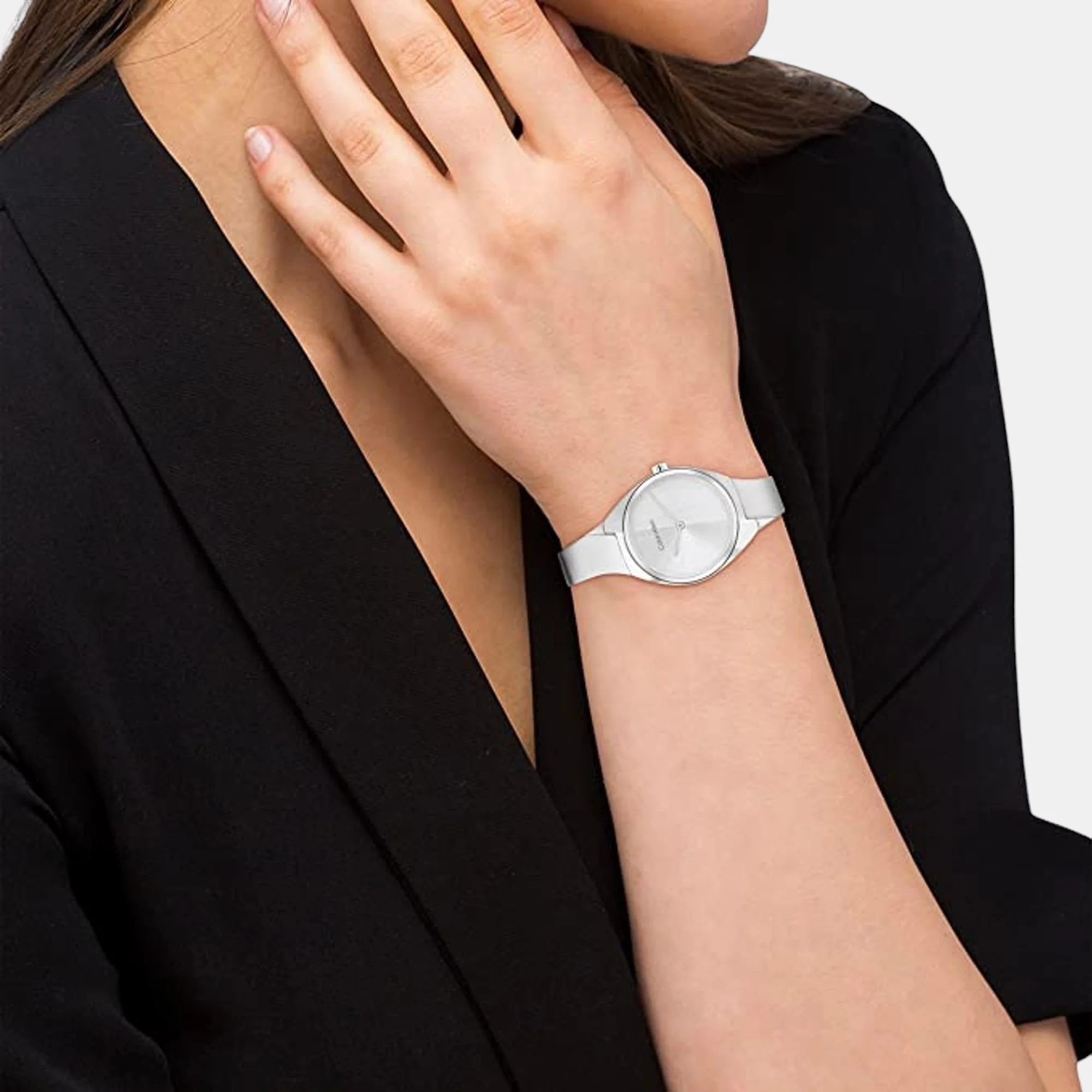 Charming Women Quartz Silver Dial Analog Stainless Steel Watch 25200234 - Image 4