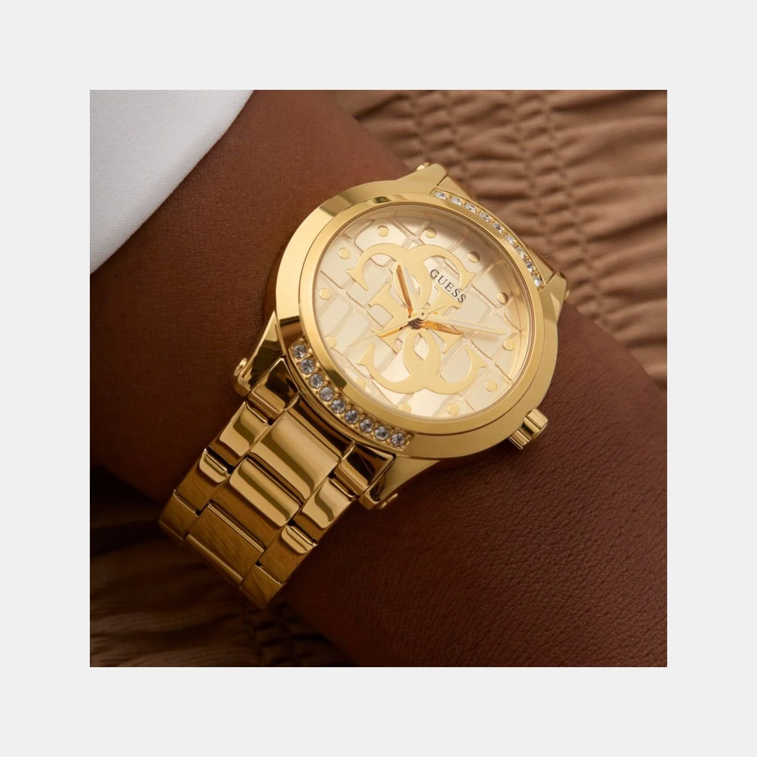 Annette Women Quartz Champagne Dial Analog Stainless Steel Watch GW0861L2 - Image 2