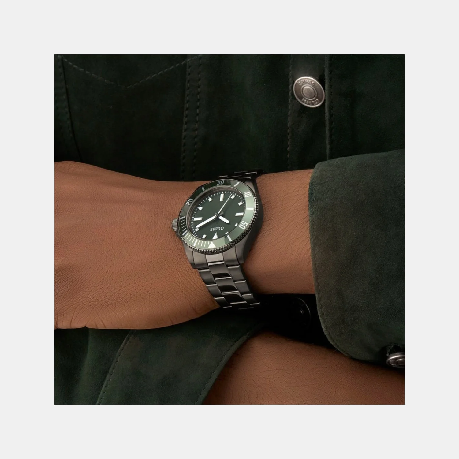 Cliff Men Quartz Green Dial Analog Stainless Steel Watch GW0968G3 - Image 2