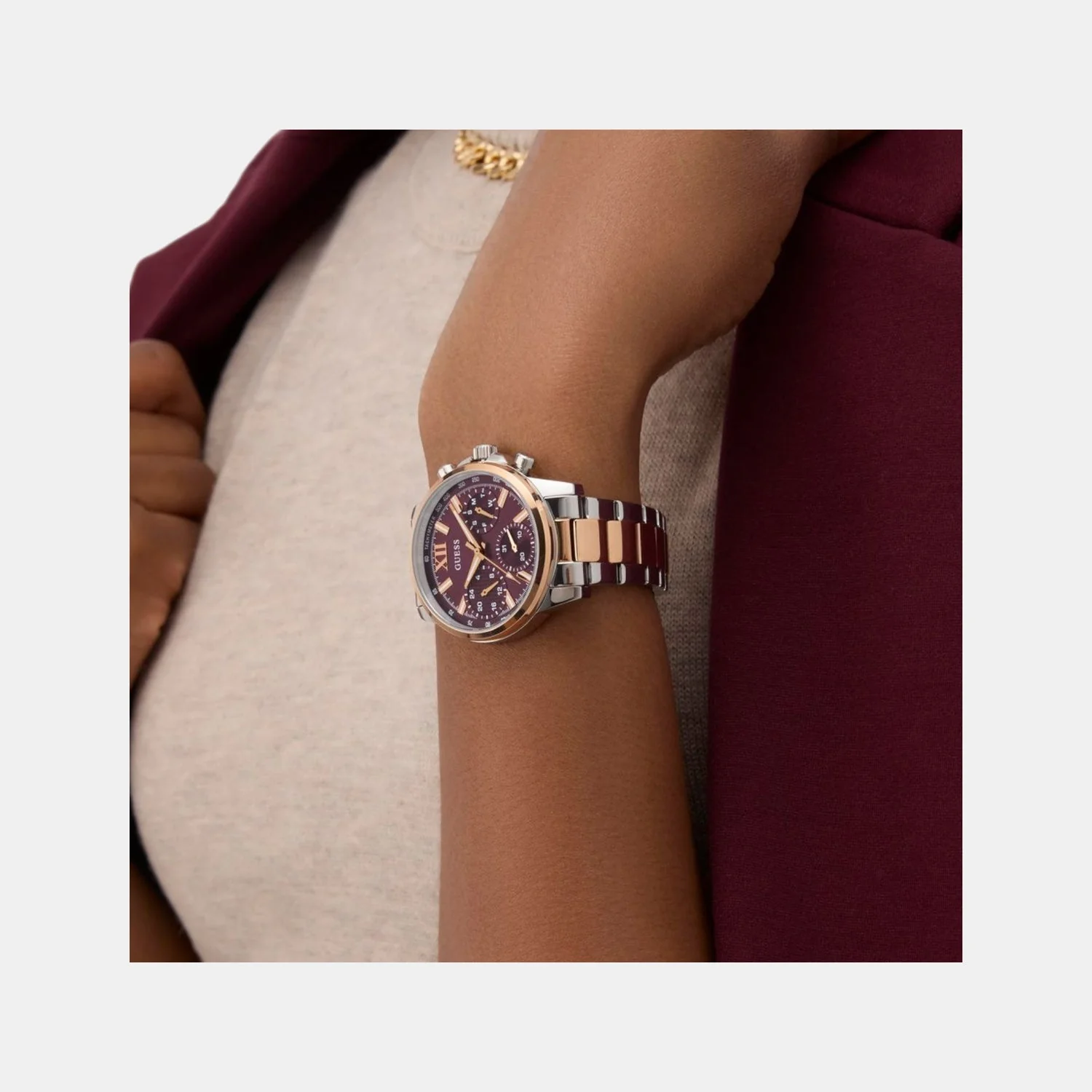 Dress Women Quartz Red Dial Multi-Function Stainless Steel Watch GW0933L5 - Image 6