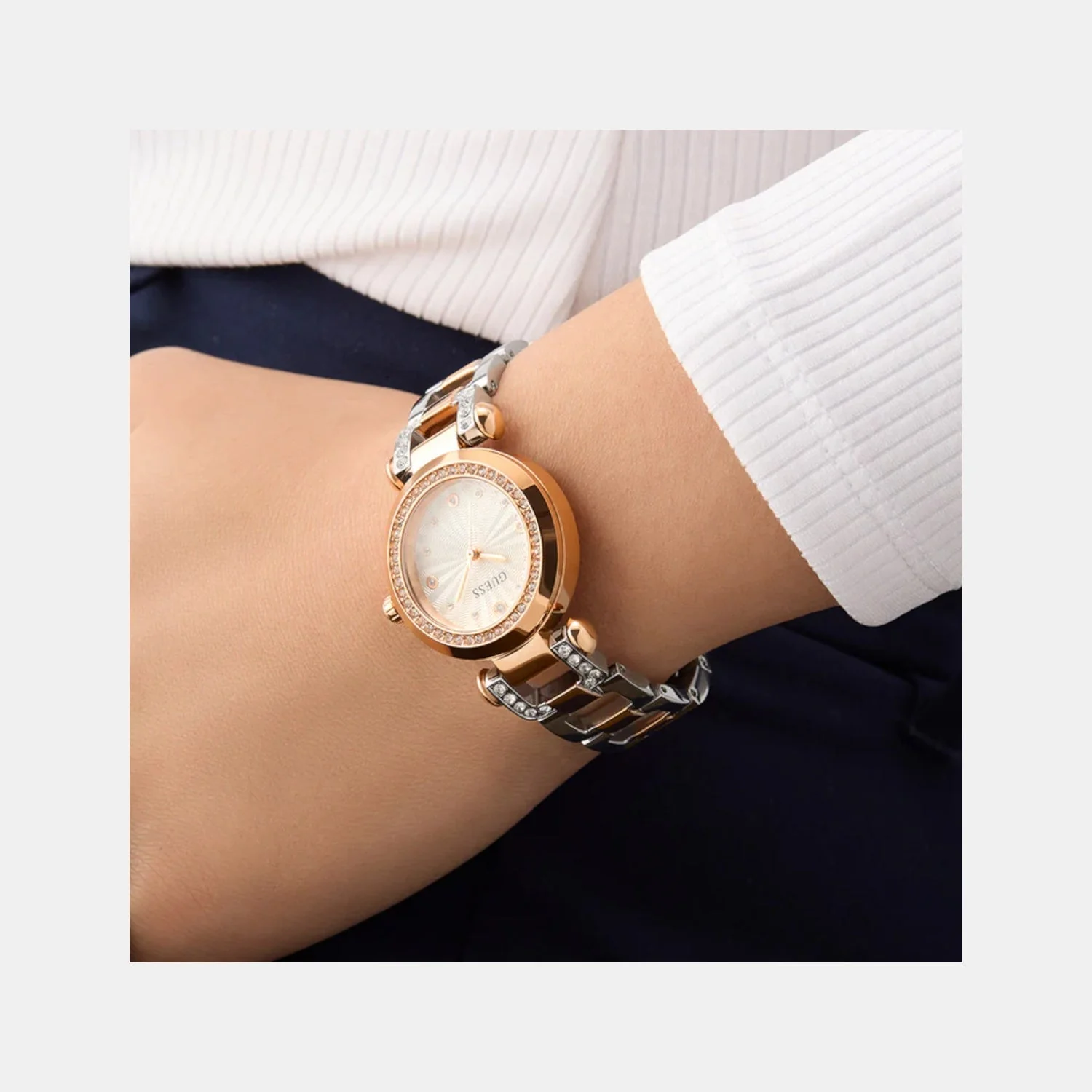 Guess Bejeweled Women Quartz Silver Dial Analog Stainless Steel Watch GW0869L2 - Image 6