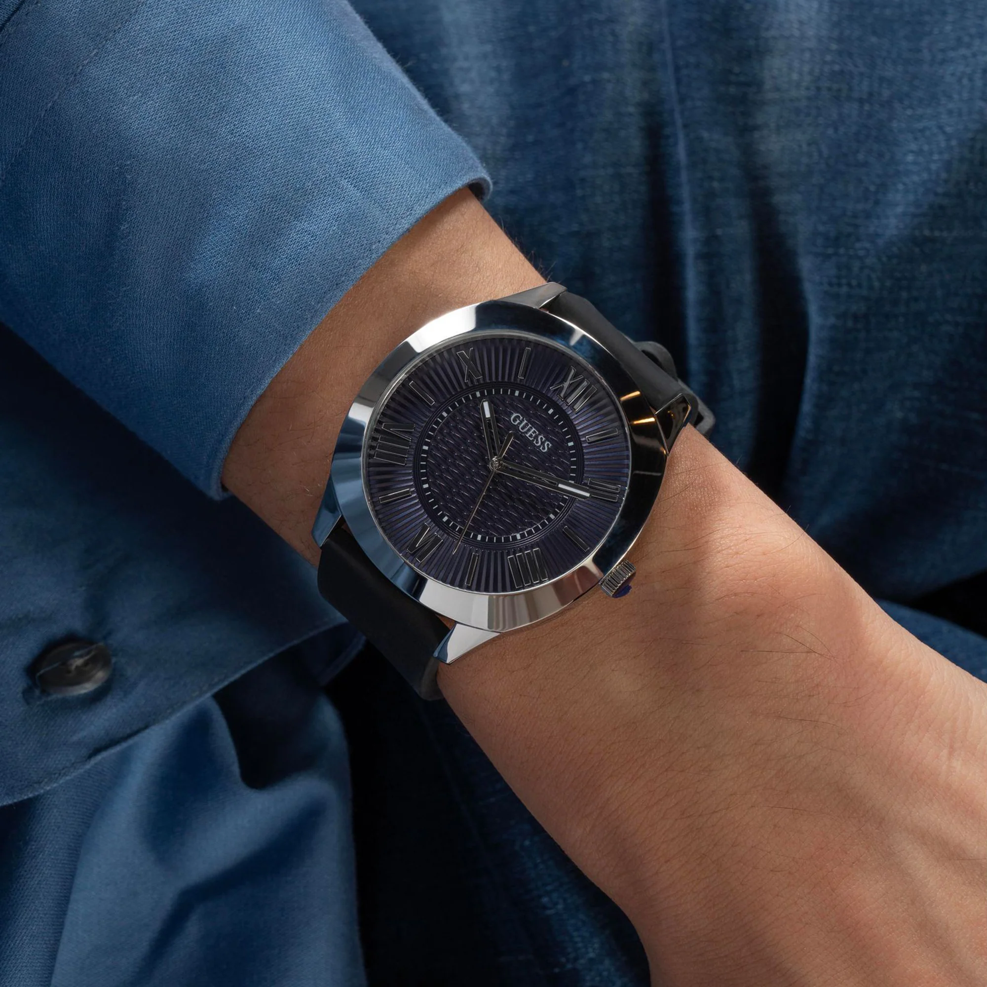 Guess Dress Men Quartz Navy Blue Dial Analog Silicone Watch GW0728G1 - Image 5