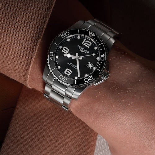 Longines Hydroconquest Sunray Black dial Men 43 mm - Image 2