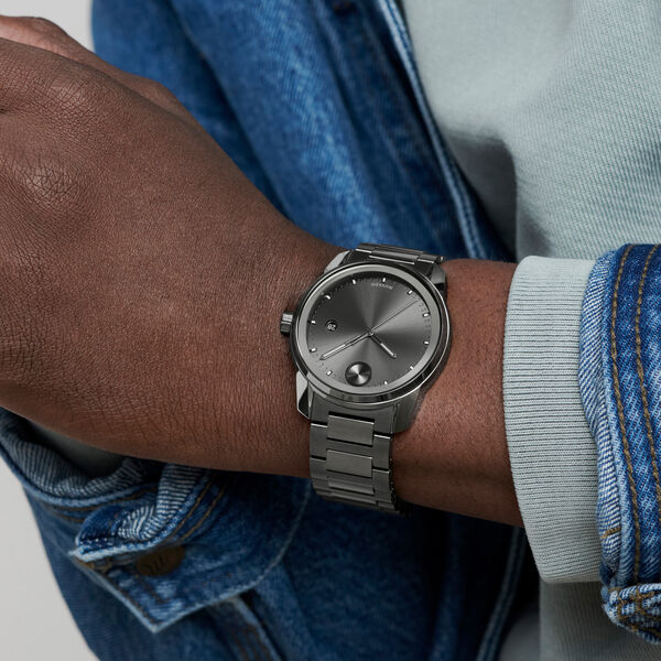 Movado Bold Verso Gunmetal Dial Men 42mm - Image 3