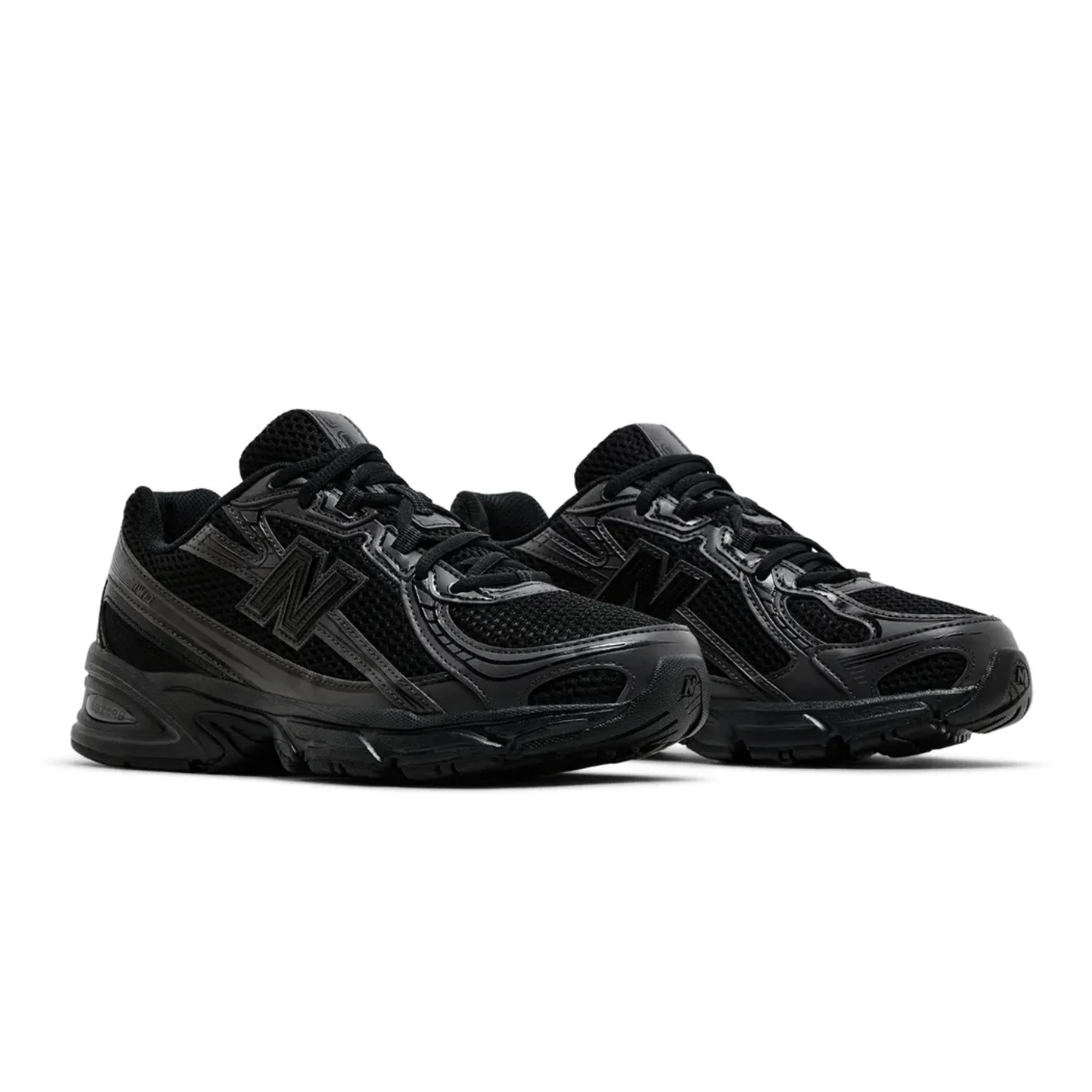 New Balance 740 Triple Black - Image 2