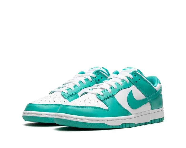 NIKE DUNK LOW CLEAR JADE - Image 2
