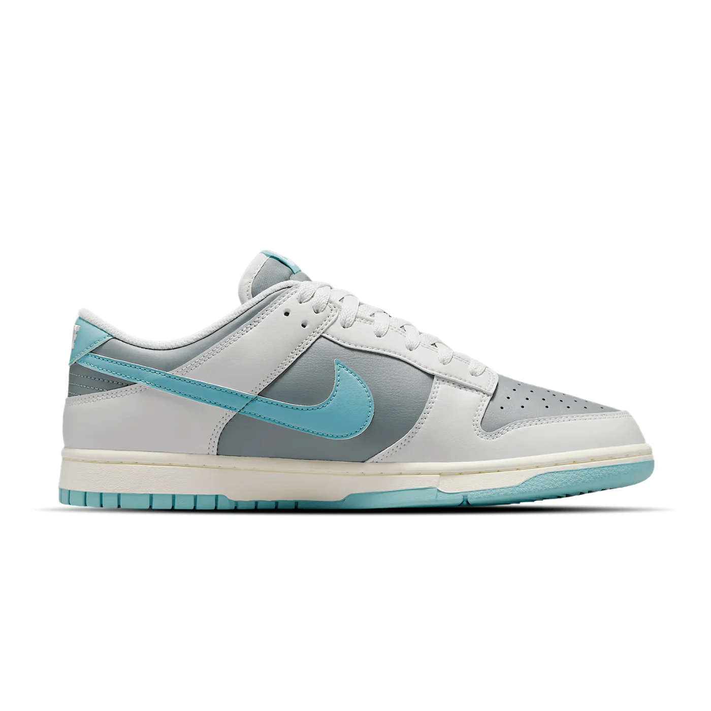 Nike Dunk Low Retro Photon Dust