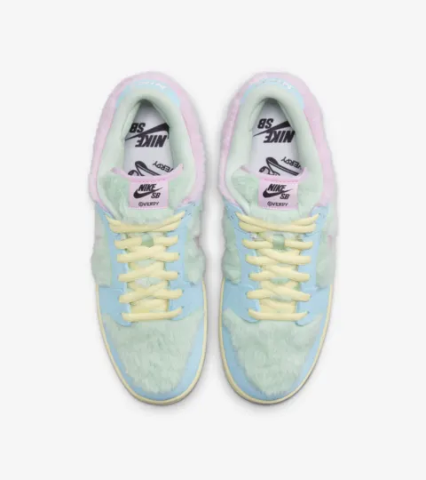 Nike SB Dunk Low X Verdy