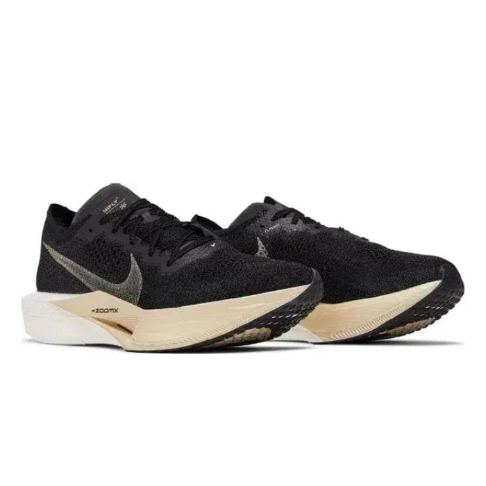 Nike ZoomX Vaporfly 3 Black Metallic Gold Grain - Image 2