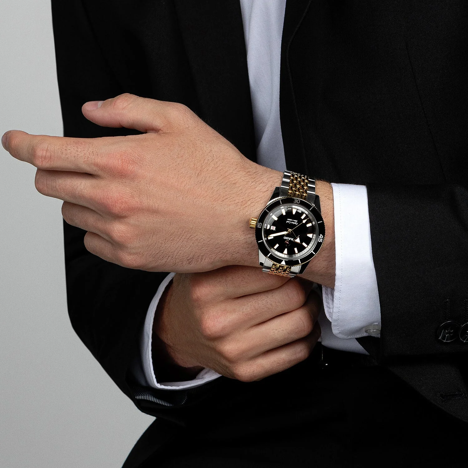 Captain Cook Men Automatic Black Dial Analog Stainless Steel Watch R32138153 - Image 5