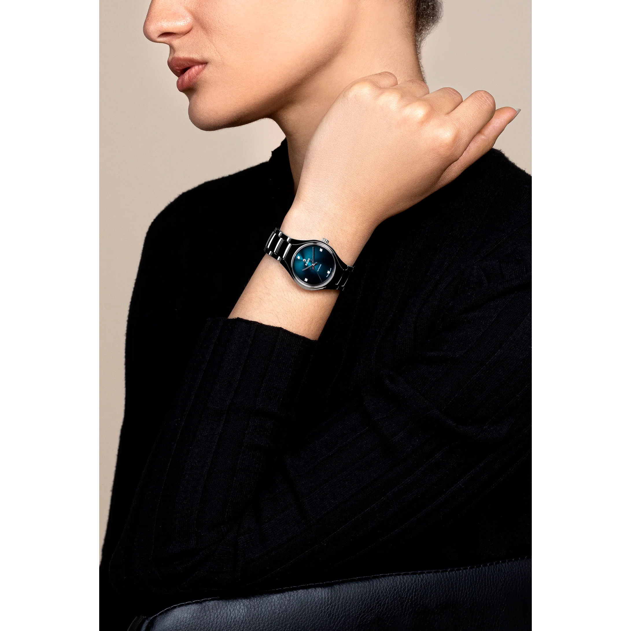 Rado True Mother Of Pearl Dial Women 30mm - Image 2