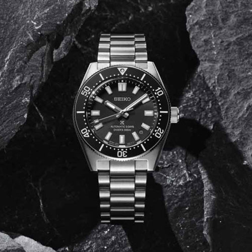 Seiko Prospex Black Dial Men 40mm SPB453J1 - Image 4