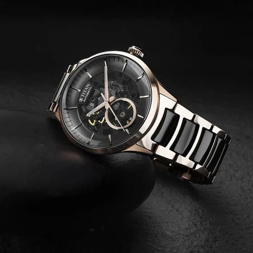 Titan Ceramic Fusion Automatic Black Dial Rose Gold Dual-Toned Stainless Steel Bracelet Watch for Men 42.2mm NT90174KD03 - Image 5