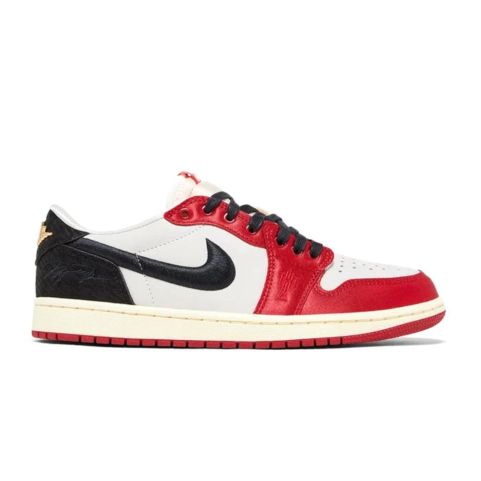 Trophy Room x Air Jordan 1 Retro Low OG SP Rookie Card - Away